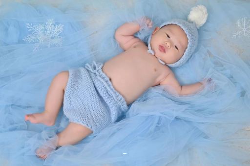 萍乡宝宝吐奶黄色